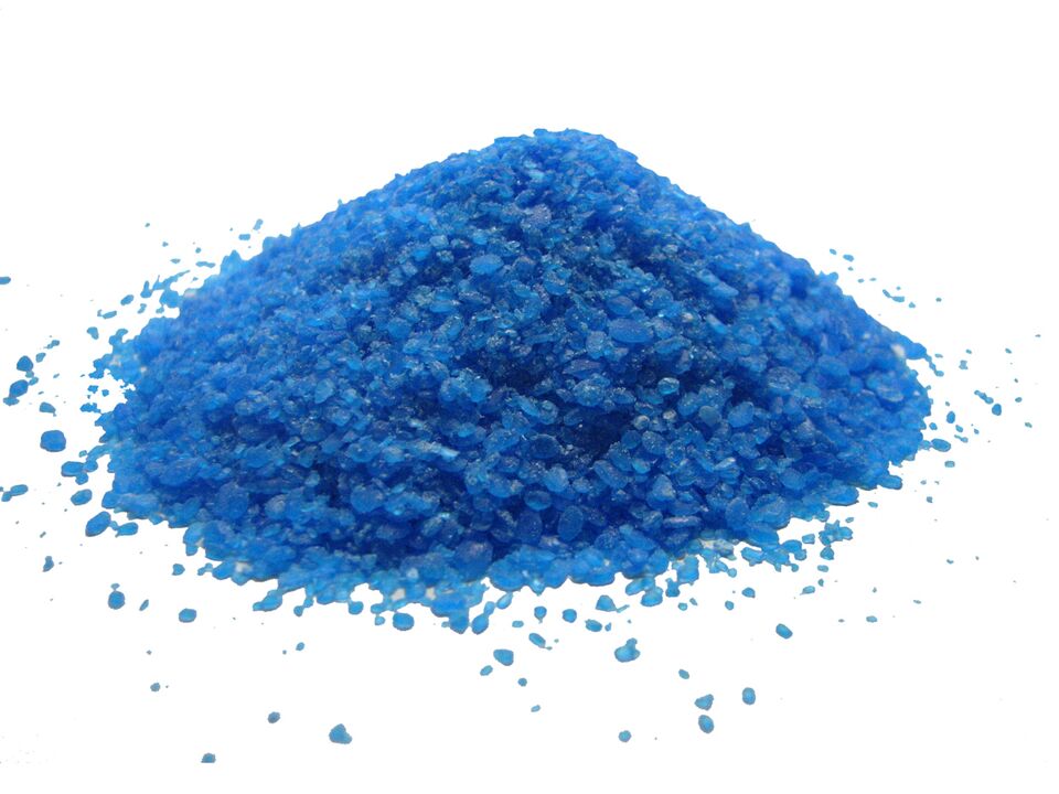 Copper sulphate for preparation of antifungal solution and ointment